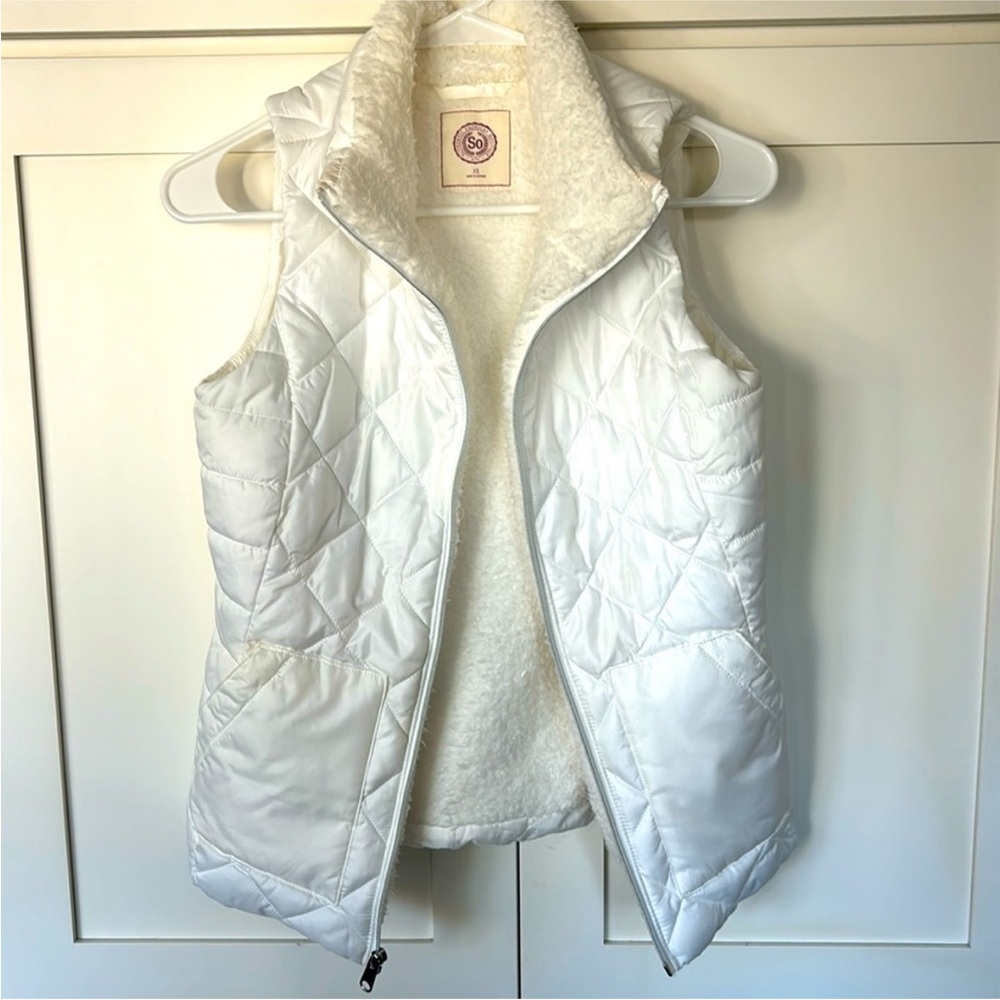 SO White Vest